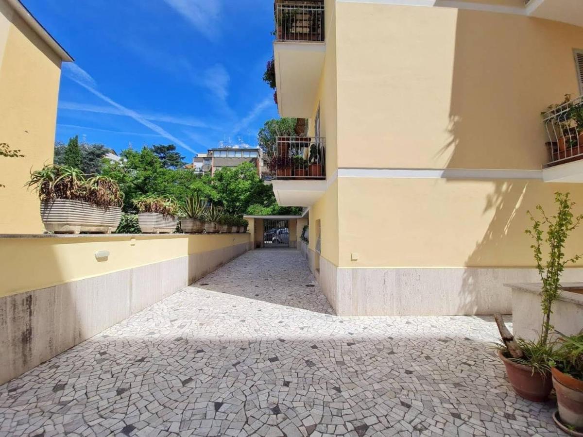 Appartement Nel Cuore Dell'Appia Antica à Rome Extérieur photo